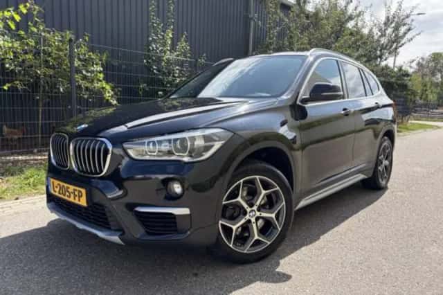 BMW X1 (2017) thumbnail 1