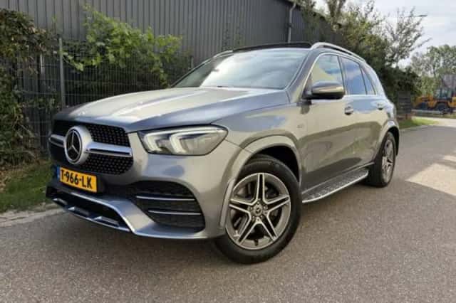 Mercedes-Benz GLE (2021) thumbnail 1
