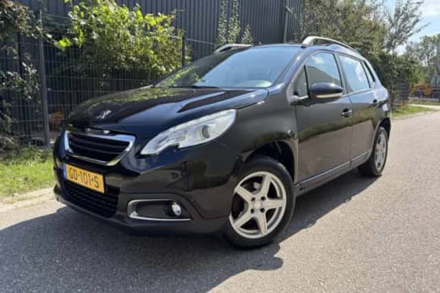 Peugeot 2008 (2015) thumbnail 1