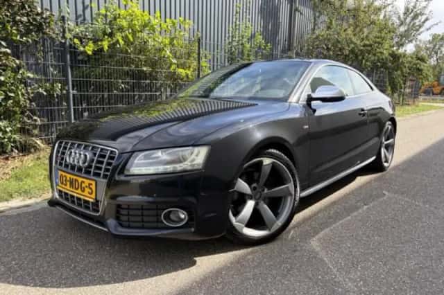 Audi A5 (2010) thumbnail 1