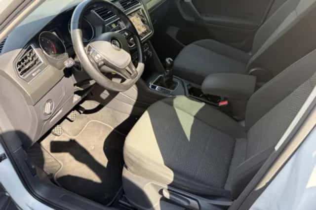 Volkswagen Tiguan (2018) thumbnail 5