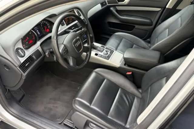 Audi A6 (2009) thumbnail 5