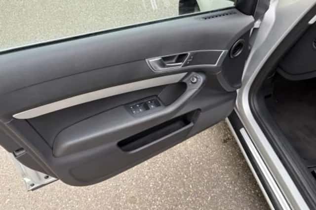 Audi A6 (2009) thumbnail 6