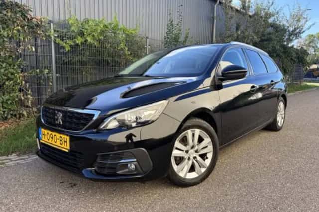 Peugeot 308 (2020) thumbnail 1