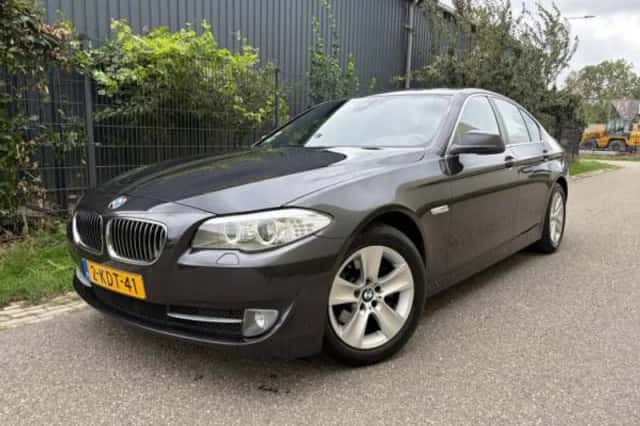 BMW 5-Serie (2013) thumbnail 1