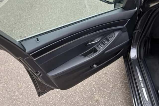 BMW 5-Serie (2013) thumbnail 6