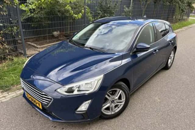 Ford Focus (2019) thumbnail 2