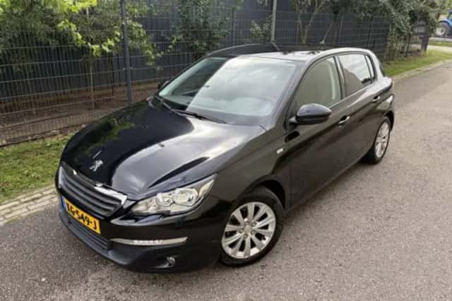 Peugeot 308 (2016) thumbnail 2