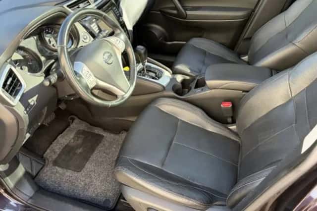 Nissan Qashqai (2015) thumbnail 5