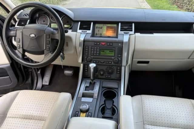 Land Rover Range Rover (2006) thumbnail 3