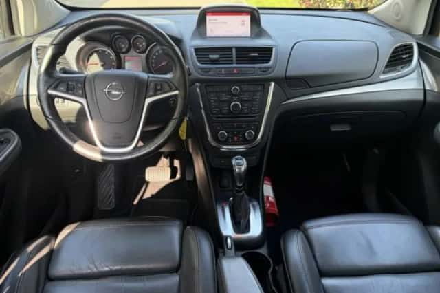 Opel Mokka (2016) thumbnail 3