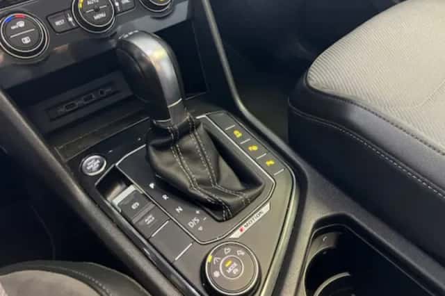 Volkswagen Tiguan (2018) thumbnail 3