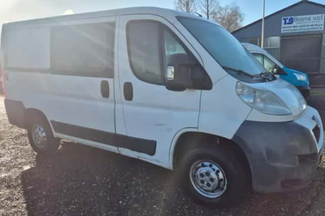 Peugeot Boxer (2011) thumbnail 3