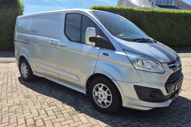 Ford Transit Custom (2016) thumbnail 3