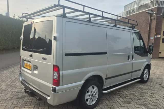 Ford Transit (2012) thumbnail 4