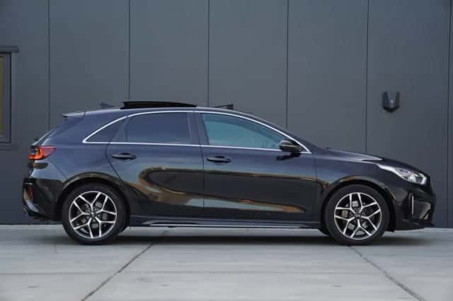 Kia Ceed (2021) thumbnail 6