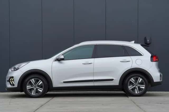 Kia Niro (2019) thumbnail 2