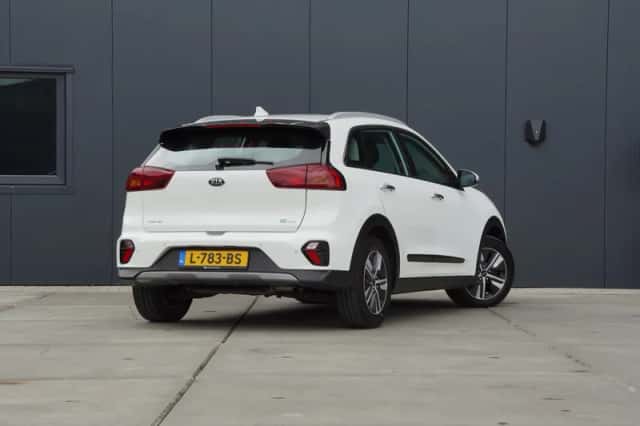 Kia Niro (2021) thumbnail 4
