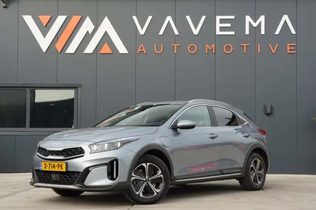 Kia XCeed (2024) thumbnail 1