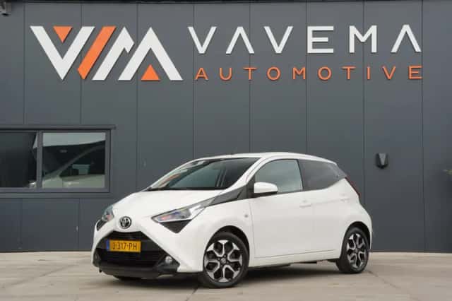 Toyota Aygo (2020) thumbnail 1