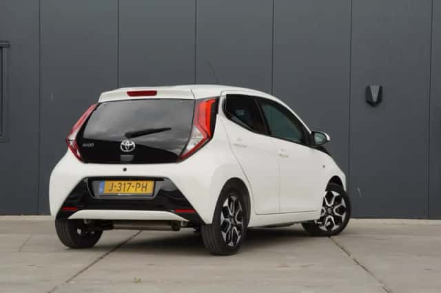 Toyota Aygo (2020) thumbnail 5