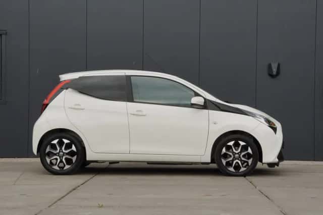 Toyota Aygo (2020) thumbnail 6