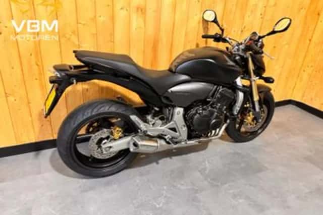 Honda CB (2007) thumbnail 3
