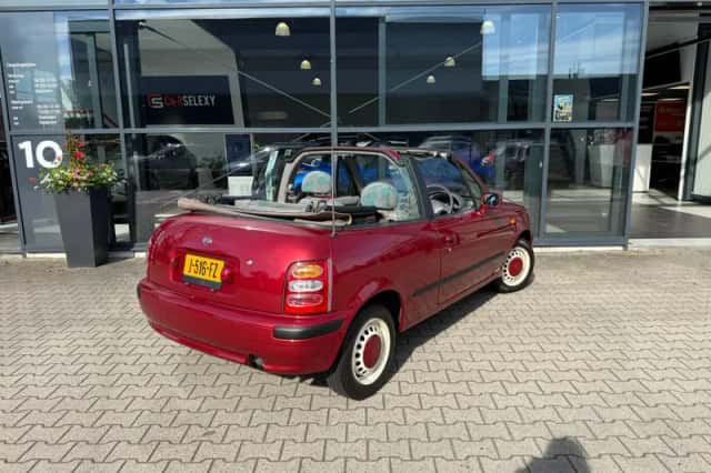 Nissan Micra (1997) thumbnail 3