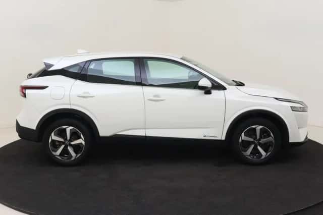 Nissan Qashqai (2024) thumbnail 6
