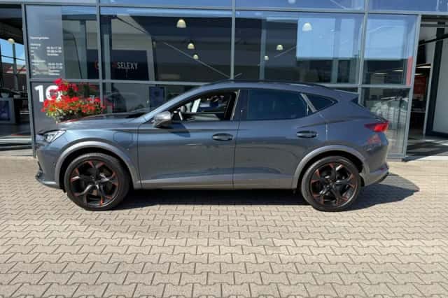 CUPRA Formentor (2023) thumbnail 5