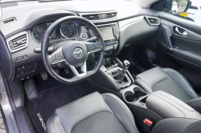 Nissan Qashqai (2020) thumbnail 3