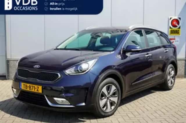 Kia Niro (2018) thumbnail 1