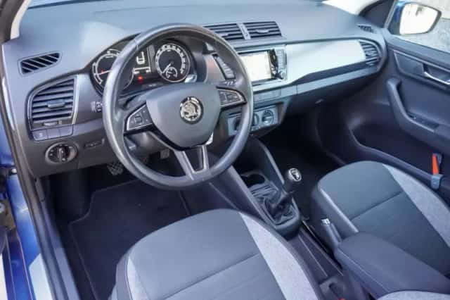 Škoda Fabia (2020) thumbnail 3