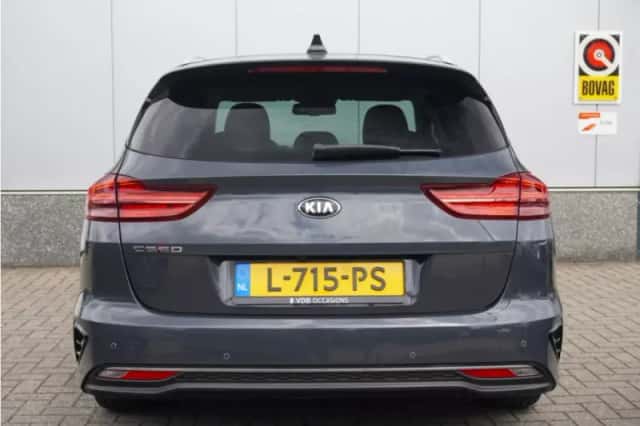 Kia Ceed (2021) thumbnail 6