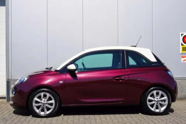 Opel Adam (2018) thumbnail 4