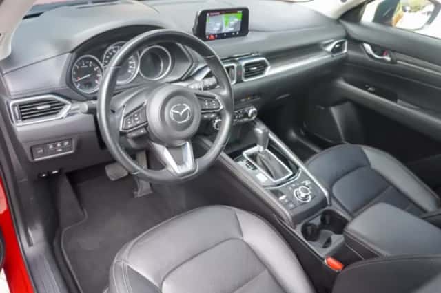 Mazda CX-5 (2018) thumbnail 3