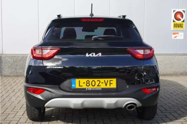 Kia Stonic (2021) thumbnail 6