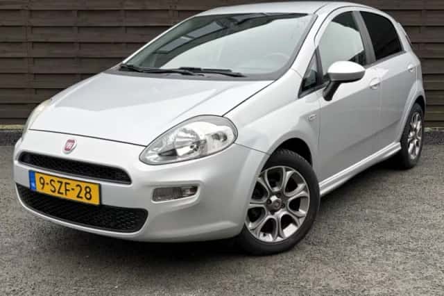 Fiat Punto (2013) thumbnail 1