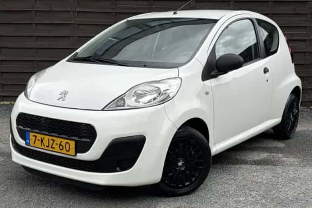 Peugeot 107 (2013) thumbnail 1