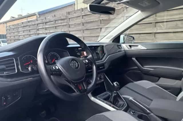 Volkswagen Polo (2019) thumbnail 4