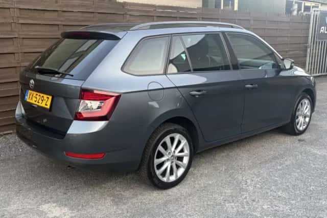 Škoda Fabia (2019) thumbnail 3
