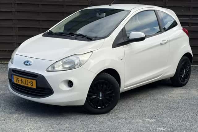 Ford Ka (2010) thumbnail 1