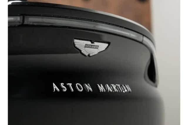 Aston Martin Dbx (2024) thumbnail 13