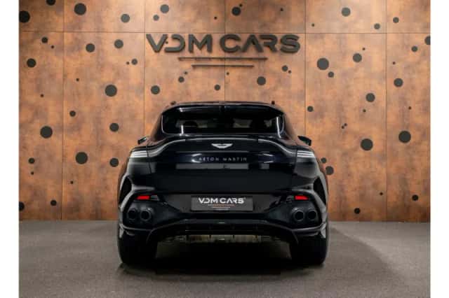 Aston Martin Dbx (2024) thumbnail 4