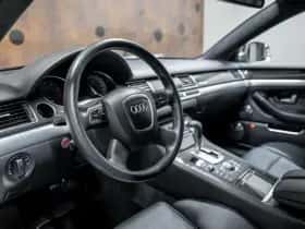 Audi A8 (2007) thumbnail 18