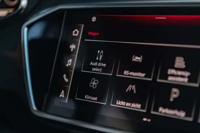 Audi RS6 (2021) thumbnail 26