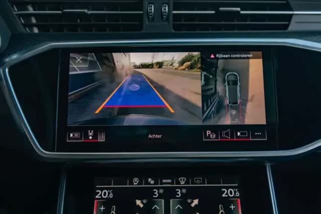 Audi RS6 (2021) thumbnail 29