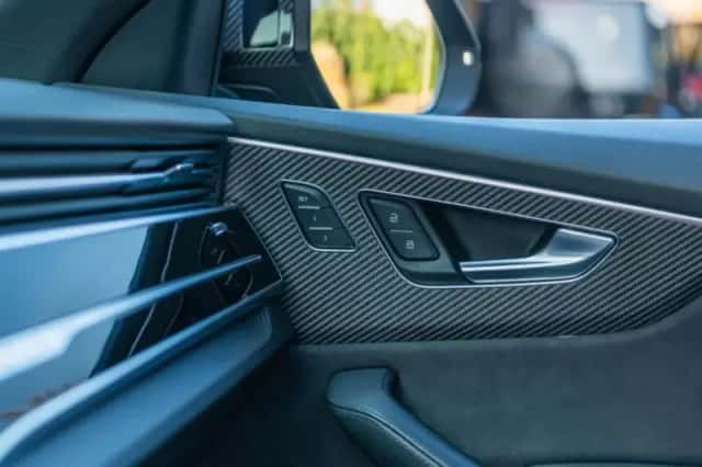 Audi RSQ8 (2023) thumbnail 19