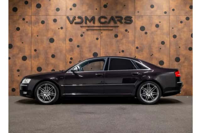 Audi S8 (2007) thumbnail 2
