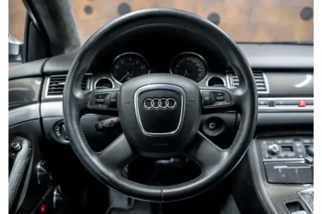 Audi S8 (2007) thumbnail 19